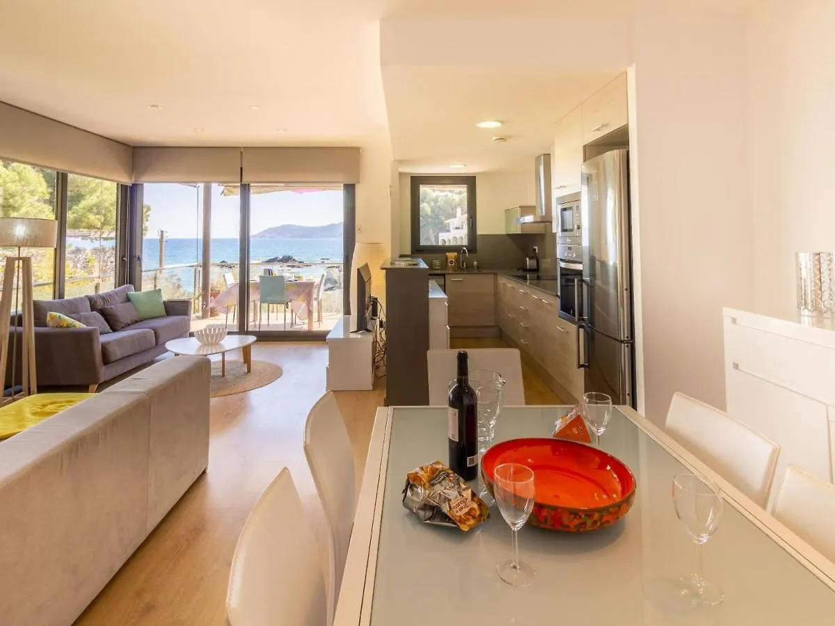Apartamento De Lujo Frente Al Mar En Playa De La Tonyines, 3 Habitaciones, Terraza, Garaje Y Mas - Es-228-127 Llança Διαμέρισμα